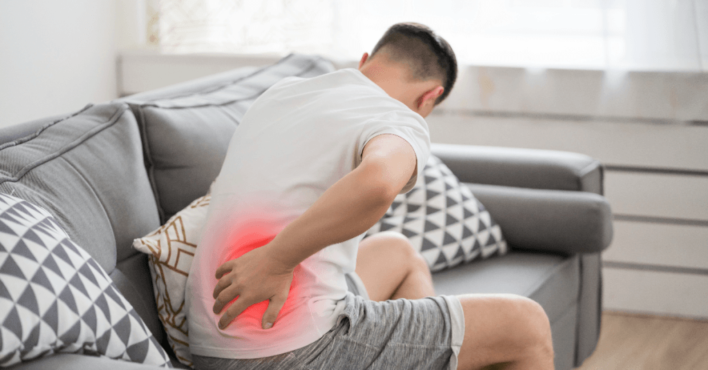 A melhor forma de prevenir a formação de pedras nos rins é manter uma dieta equilibrada e uma boa hidratação.
