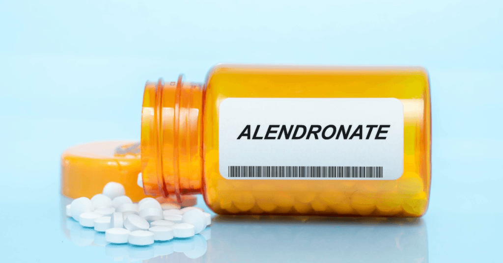 Saiba como prevenir e tratar a osteonecrose causada pelo alendronato. Dicas essenciais para a sua saúde óssea.