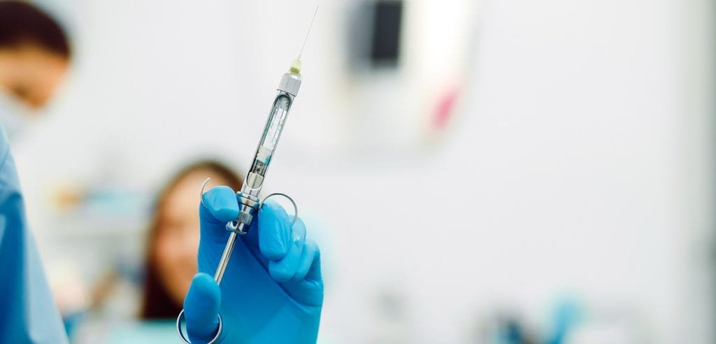 Explore como garantir a segurança na anestesia para pacientes em cirurgias, quebrando mitos e reforçando a importância do diálogo.