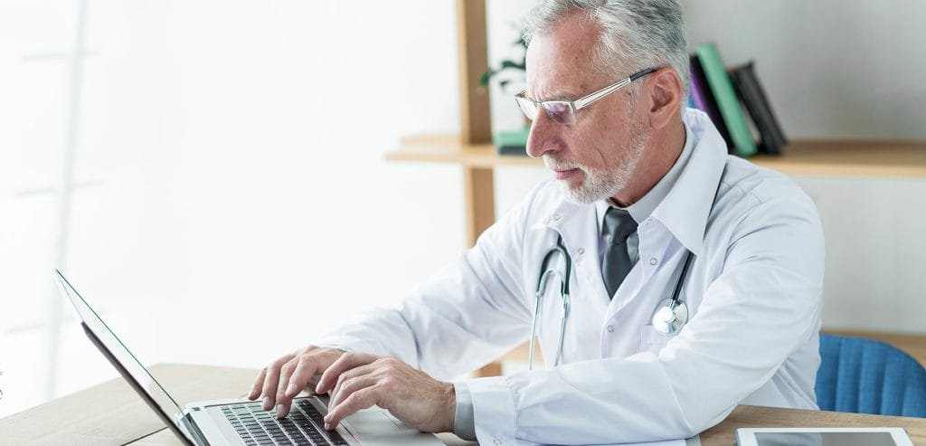 Descubra a crucial importância da avaliação pré-anestésica para garantir o sucesso de cirurgias e a segurança do paciente.
